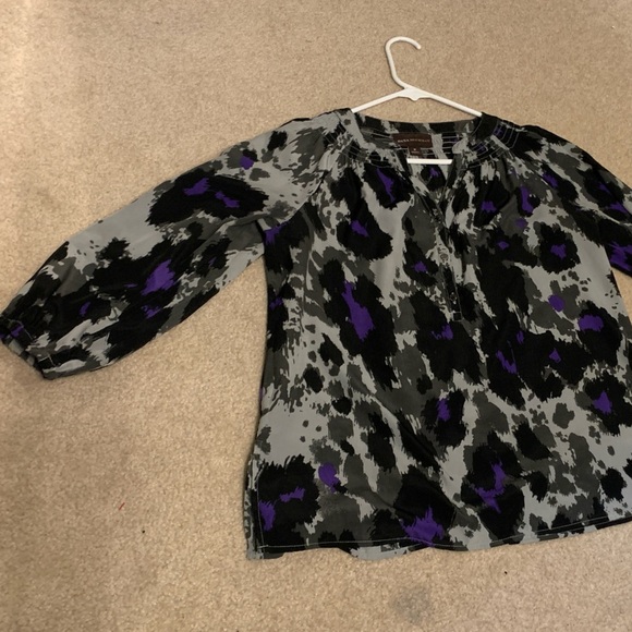 Dana Buchman Ladies Medium Blouse, Gray, Black, Purple hues, P2P 21, Preloved - Picture 2 of 9